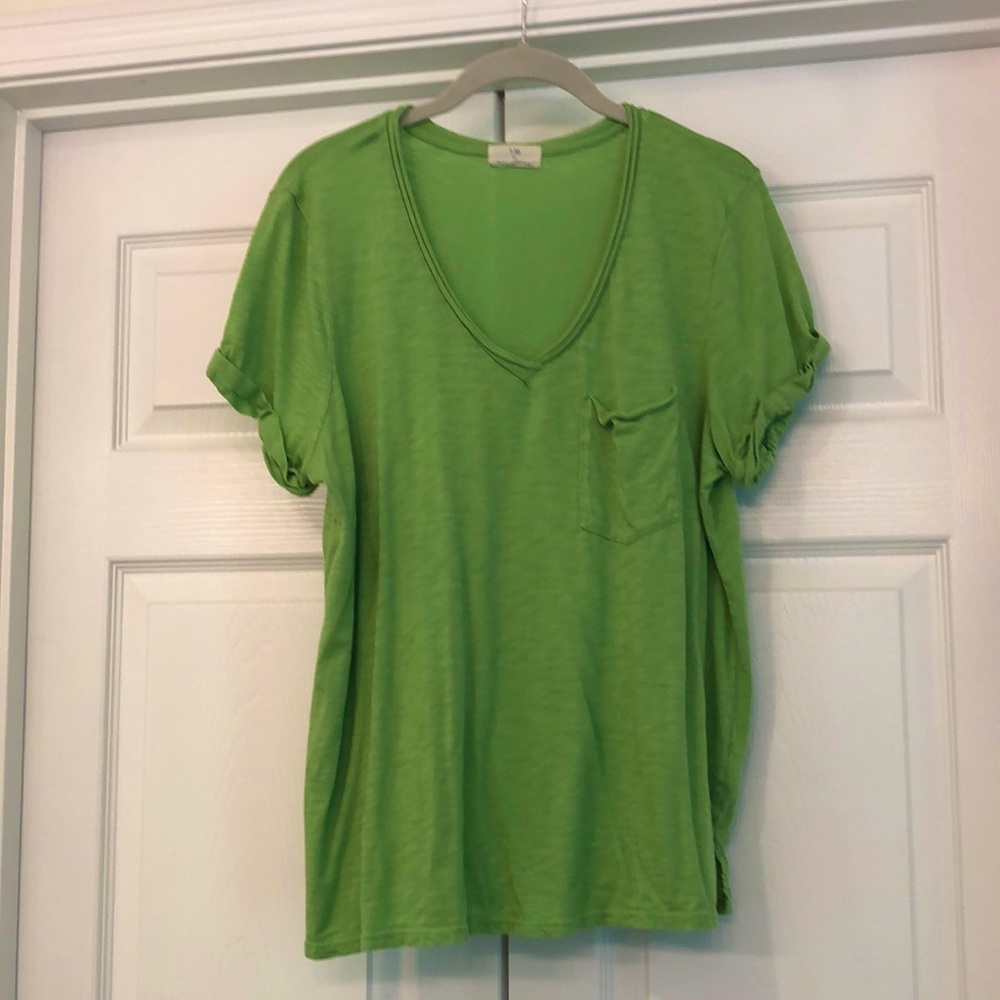 T.la Classic V-neck Tee Large from Anthropology